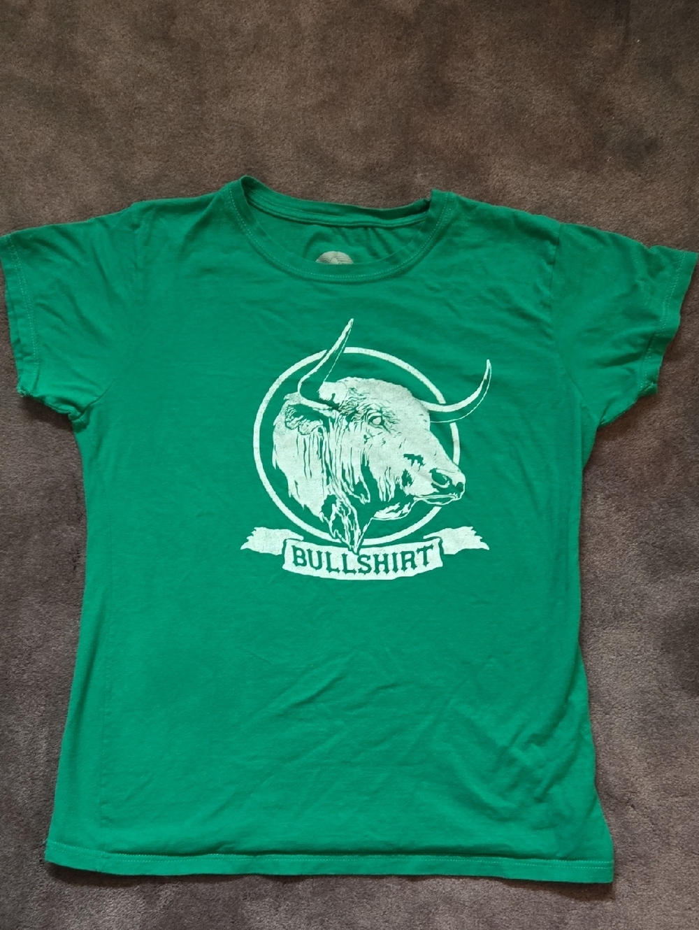 Bullshirt Graphic Short Sleeve Tee in Green XL womens T fit
